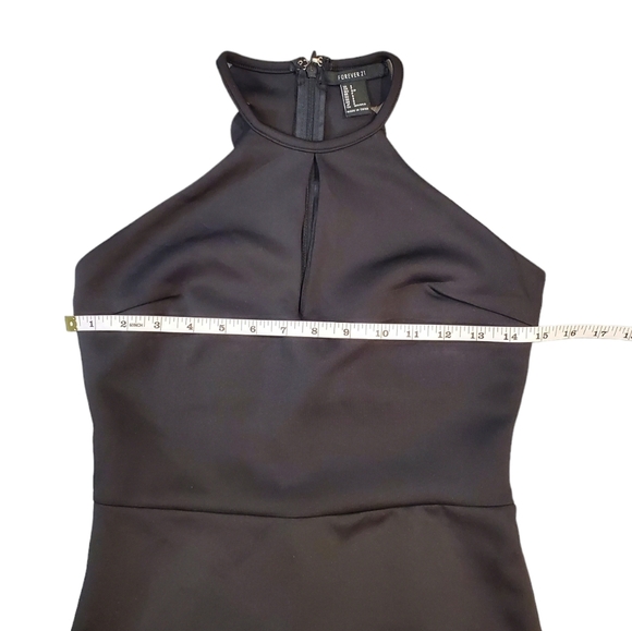 Forever 21 Dress Womens Size Small Black Keyhole Front Halter Neck Bodycon Dress - Picture 6 of 13